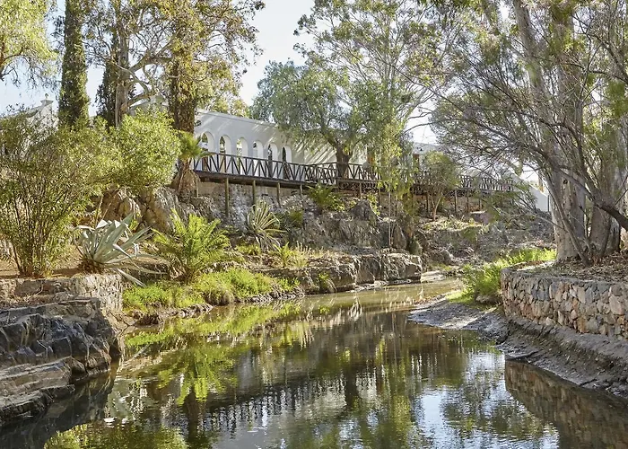 Lord Milner Hotel