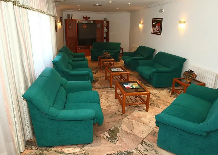 Hotel Jr