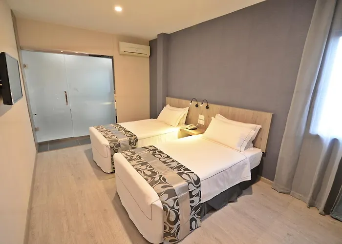 Diamond Inn