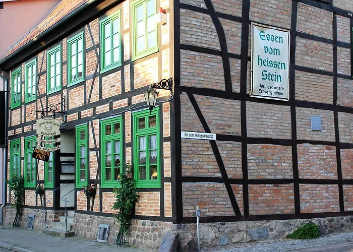 "Zum Heiligen Geisthof"