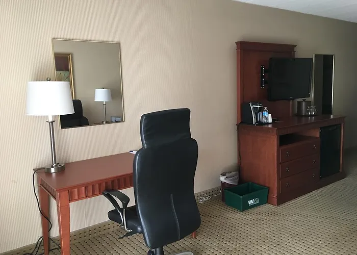 Sunbridge Hotel & Conference Centre