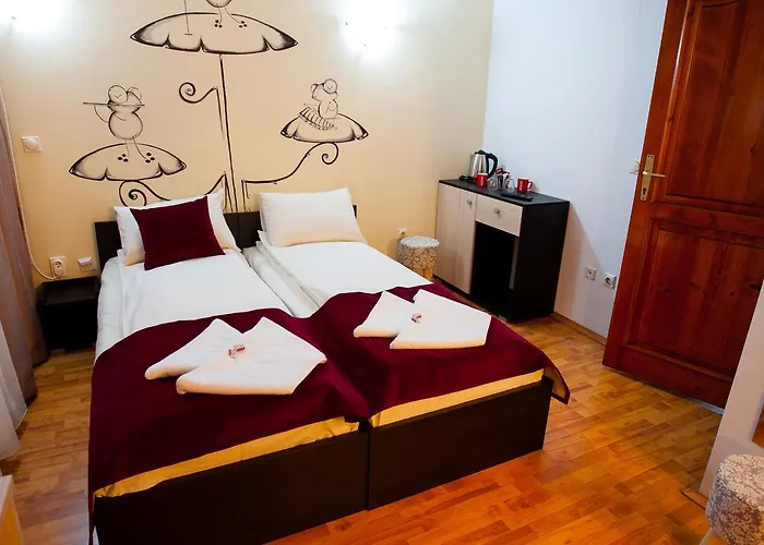 The Bulevard Hotel
