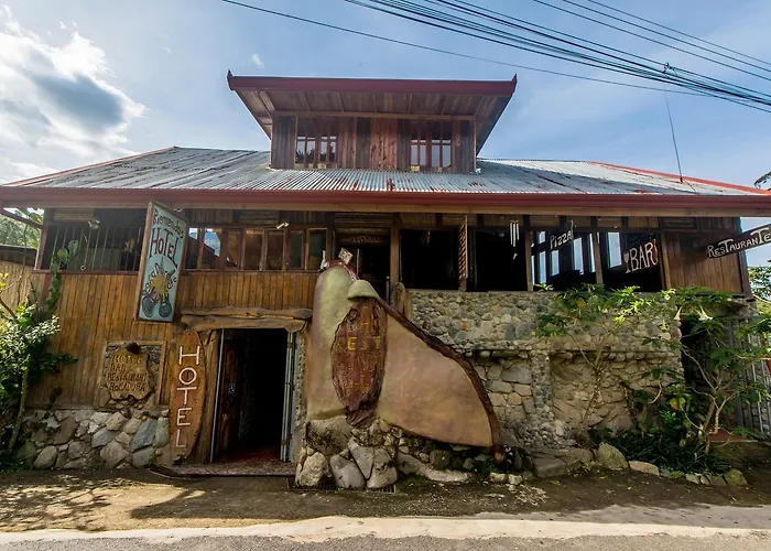 Hotel Roca Dura