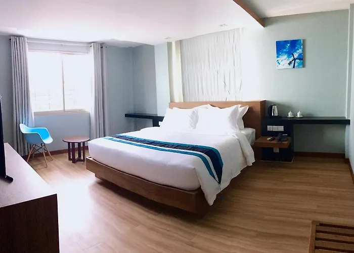 Hotel Azure