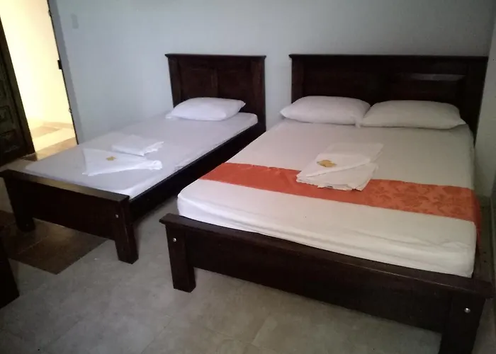 Aparta Hotel El Cacique Upar