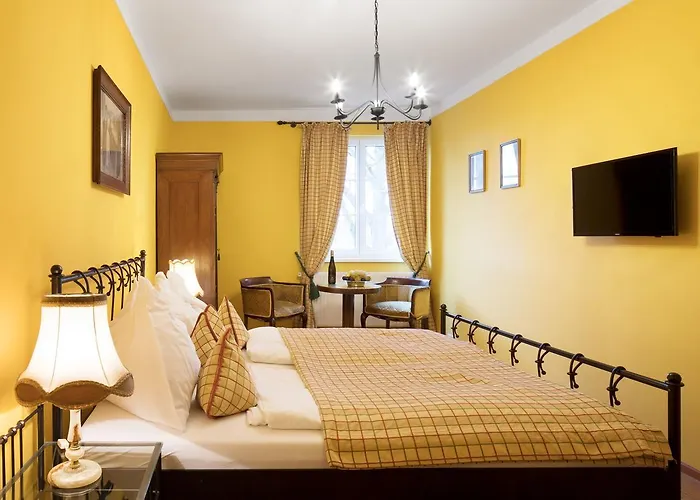 Hotel Nibelungenhof