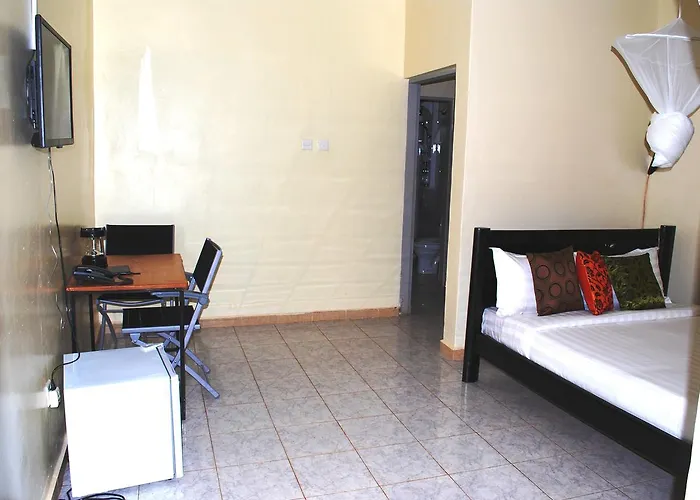 Dich Comfort Hotel - Main Branch