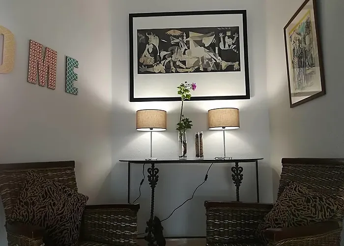 Apartamentos Turisticos Lindomar