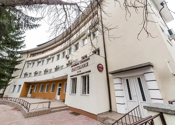 Семеен Хотел Пауталия