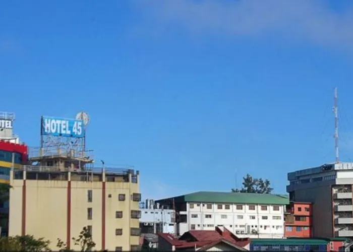 Hotel 45