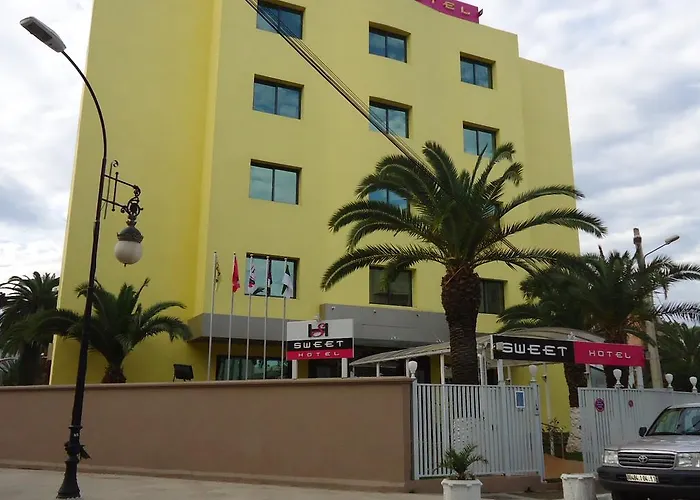 Sweet Hotel
