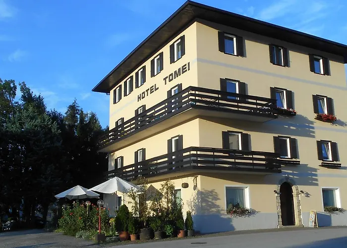 Hotel Tomei