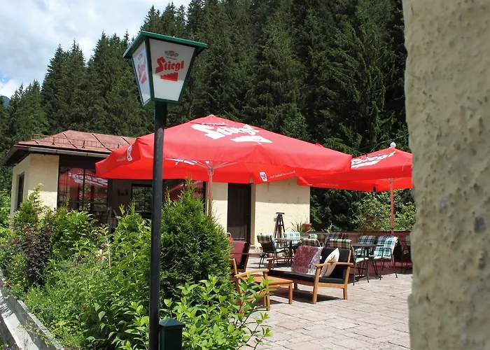 Hotel Echo