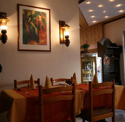 Le Pavillon