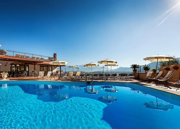 Hoteles de lujo en Península Sorrentina 