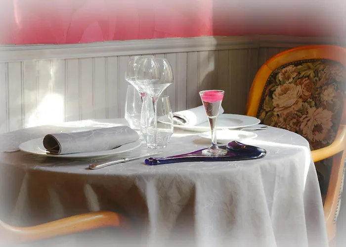 Logis Hôtel le Dauphin