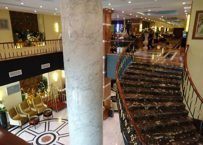 Oasis Hotel
