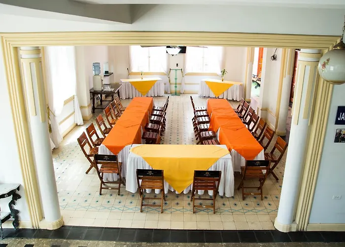 Hotel Savoy