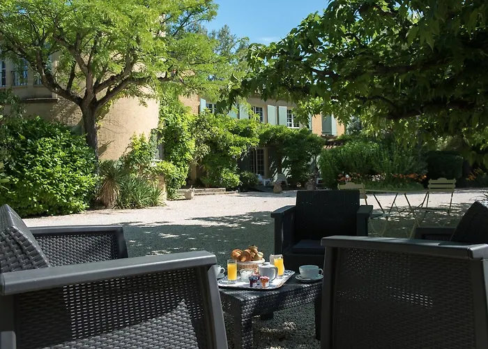 Logis Hôtel Castel Mouisson