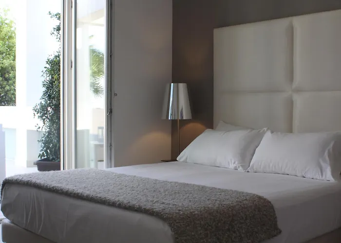 Soglow Business Class Hotel