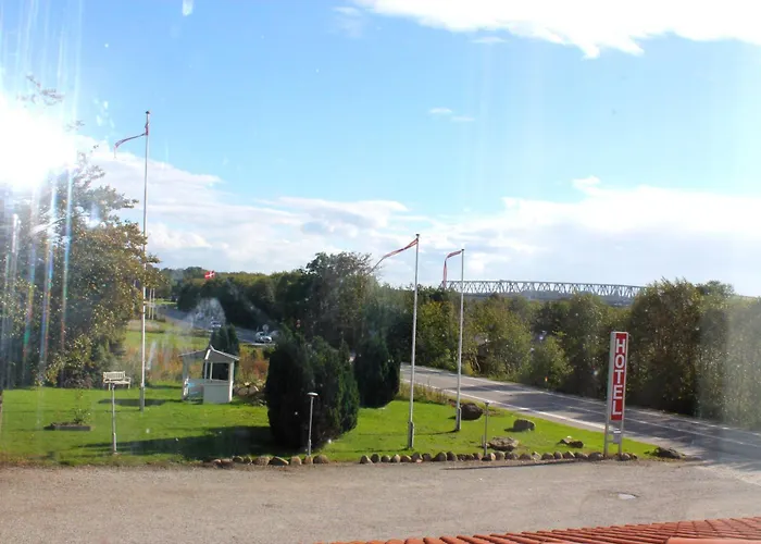 Medio Apartments