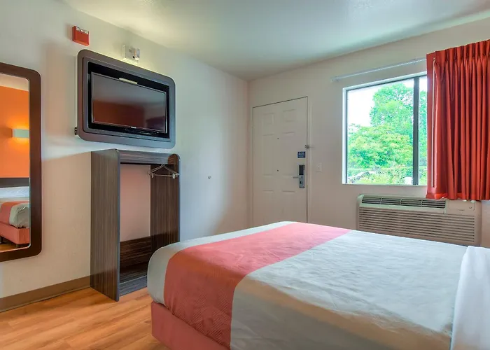 Motel 6-Arcadia, Ca - Los Angeles - Pasadena Area