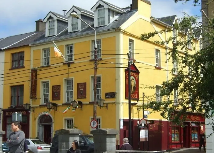Fennessy'S Hotel