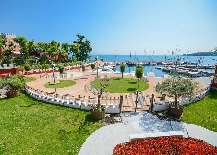 Hotel Villa Garuti