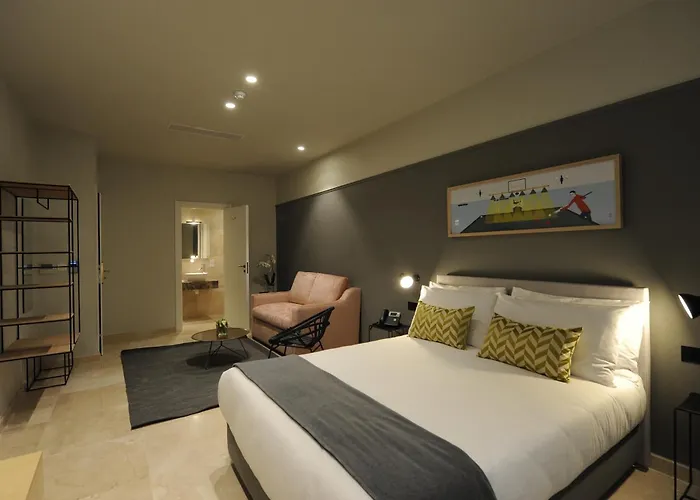 The Manoel Hotel