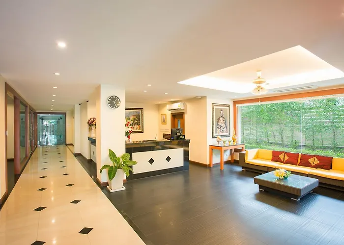 Romantic Khon Kaen Hotel