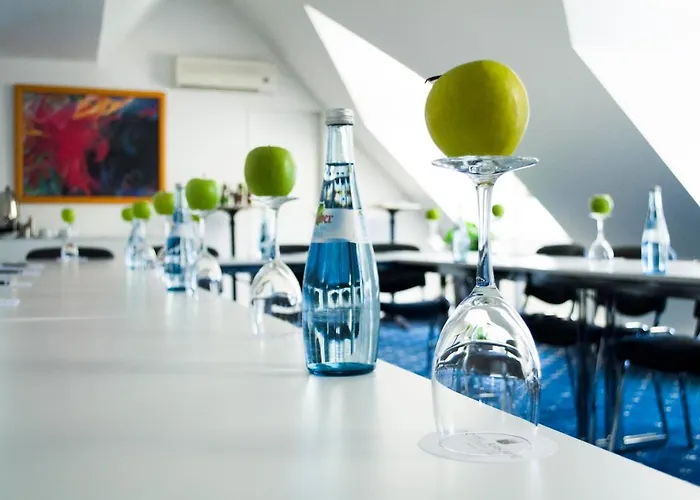Arkade Hotel Am Theater