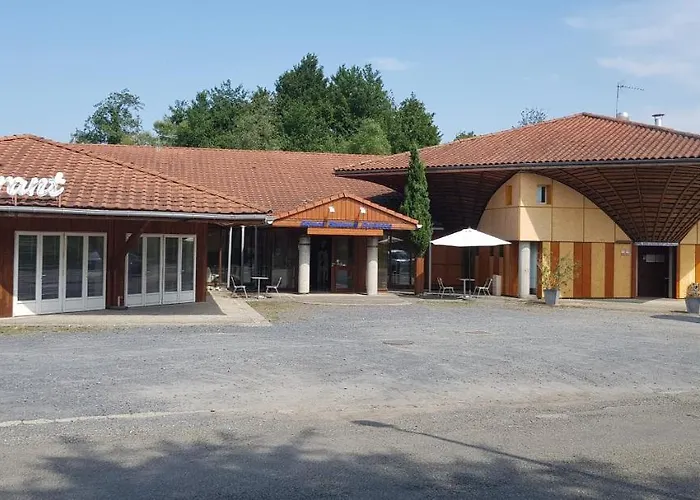 Hôtel Eco Logis - L'impiadé