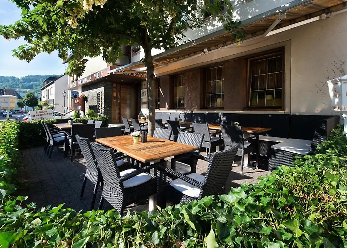 Hotel Weinhaus Weis