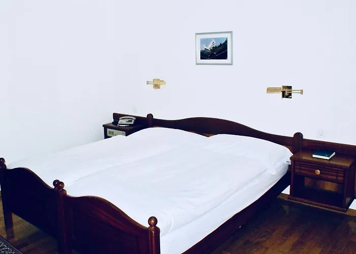 Hotel Du Pont