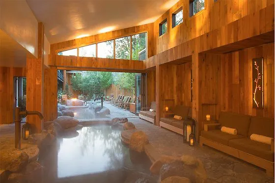 Shore Lodge