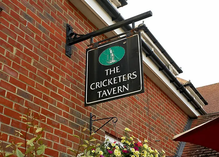 Potters International Hotel
