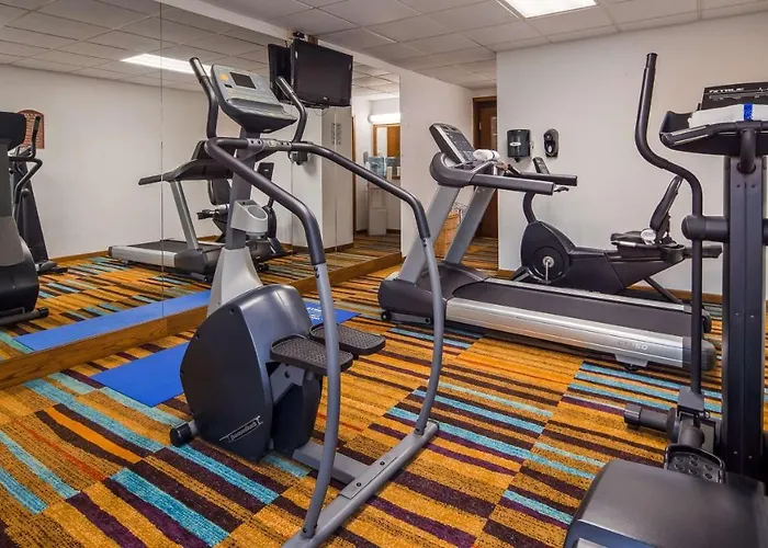 Surestay Hotel By Best Western Mcpherson