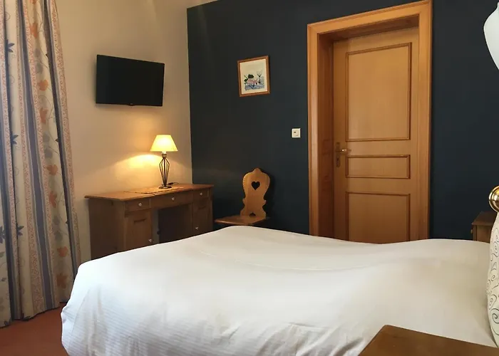 Hotel-Restaurant A La Couronne
