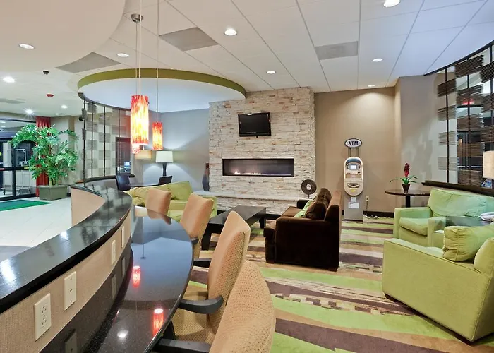 Holiday Inn Olathe Medical Center
