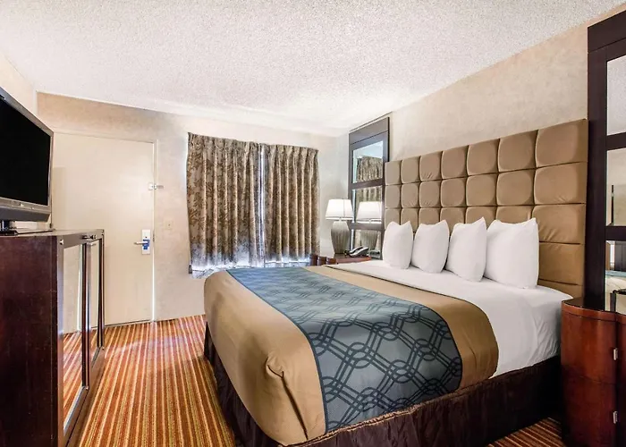 Rodeway Inn & Suites El Cajon San Diego East