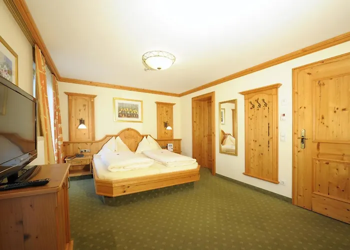 Hotel Garni Alpenland