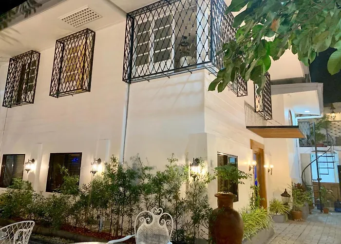 Courtyard Hotel