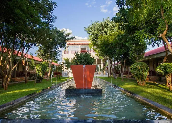Cityblue Courtyard Hotel & Suites, Livingstone