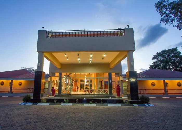 Cityblue Courtyard Hotel & Suites, Livingstone
