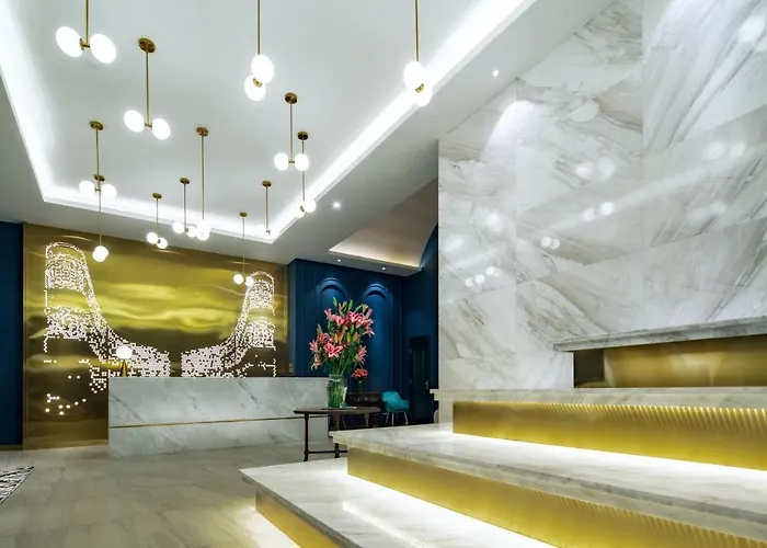 Moon And Chalice Boutique Hotel