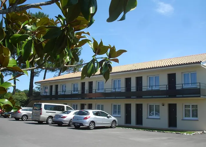 Hôtel Restaurant Les Bruyères