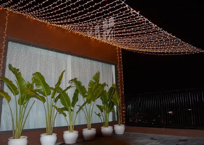 Max Boutique Hotel