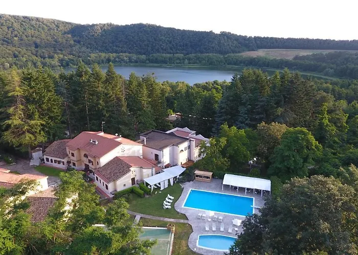 Borgo Villa Maria