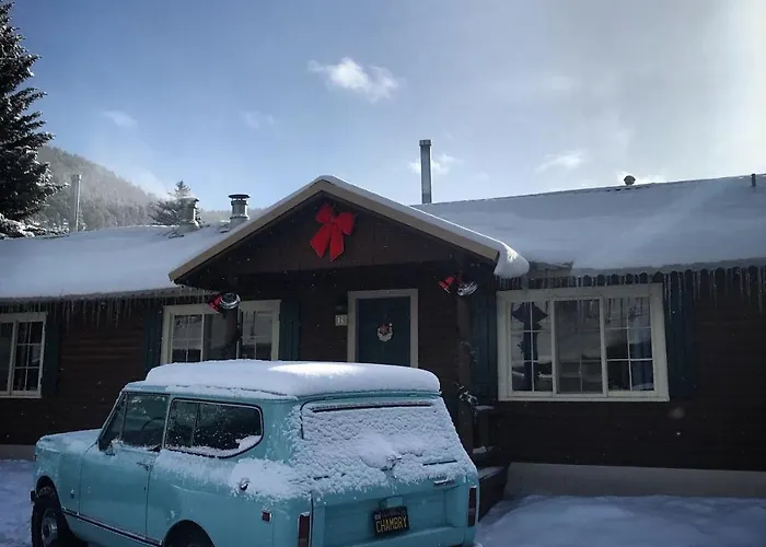 Three Bears Lodge
