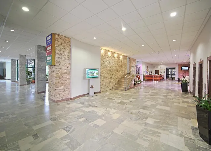 Tourist Hotel